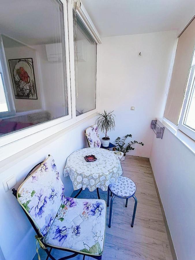 Apartment Glavaric Оміш Екстер'єр фото